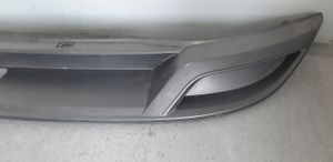 Volkswagen Golf VII Rivestimento della parte inferiore del paraurti posteriore 5G6807568Q