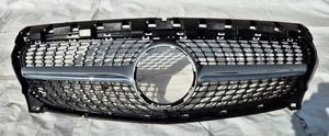 Mercedes-Benz CLA C117 X117 W117 Maskownica / Grill / Atrapa górna chłodnicy A1178880600