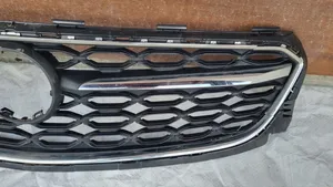 Opel Insignia B Front bumper upper radiator grill 39225888