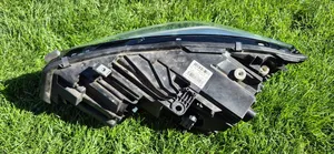 BMW 2 F45 Lampa przednia 8738642