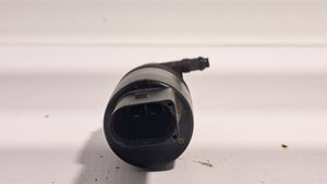 Volkswagen PASSAT B7 Pompe de lave-glace de pare-brise 1K5955651