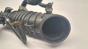 Audi A4 S4 B7 8E 8H Turbo air intake inlet pipe/hose 06B133356AH