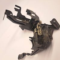 Audi A4 S4 B7 8E 8H Supporto pompa ABS 8E0614119AF