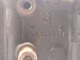 Audi A4 S4 B7 8E 8H Blok silnika 06A103021K