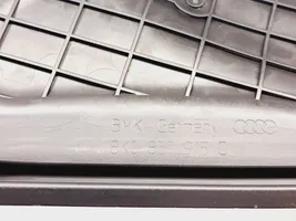 Audi A4 S4 B8 8K Kita priekinių durų apdailos detalė 8K0837915C