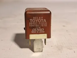Toyota Corolla Verso E121 Autres relais 9098702016
