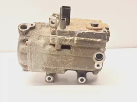 Lexus RX 330 - 350 - 400H Ilmastointilaitteen kompressorin pumppu (A/C) 8837048021