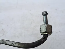 Nissan Qashqai Polttoaineen ruiskutuksen syöttöletku 734026A