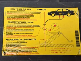 Volvo V70 Tappeto di rivestimento del fondo del bagagliaio/baule 9454319