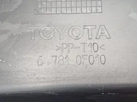 Toyota Corolla Verso AR10 Garniture de couvercle de coffre arriere hayon 647810F010