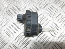 Audi A4 S4 B5 8D Moteur de réglage du niveau des phares 0307852315