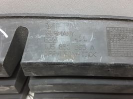 Volkswagen Bora Griglia anteriore 1J5853665A