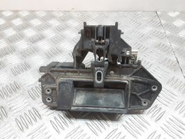 Mercedes-Benz E W211 Maniglia esterna per portiera di carico 2117400093