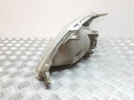 Toyota Yaris Lampa przednia 52002