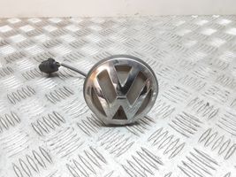 Volkswagen Bora Takaluukun ulkopuolinen lukko 1J5962103