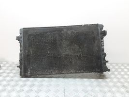 Volkswagen Bora Radiateur de refroidissement 1J0121253Q