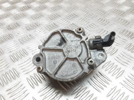 Mazda 3 I Pompe à vide D1562B