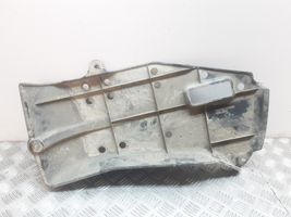 Toyota Corolla Verso E121 Osłona dolna zbiornika paliwa 5839813070