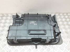 Toyota Corolla Verso E121 Vano portaoggetti nel bagagliaio anteriore 5853313010