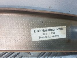 BMW 5 E39 Paneelin lista 8211434