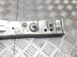 Toyota Avensis T250 Staffa del pannello di supporto del radiatore parte superiore 