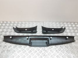 Toyota Corolla Verso AR10 Takaluukun koristelista 679370F020