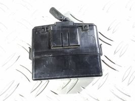 Opel Frontera B Fuel pump relay 71541381E1