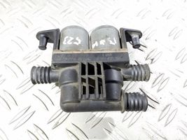 BMW 5 E39 Coolant heater control valve 8374995