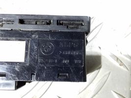BMW X5 E53 Interrupteur feux de détresse 61318368920