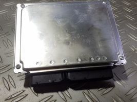 Volkswagen PASSAT B5.5 Centralina/modulo motore ECU 4B0906018DP