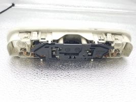 Audi A6 S6 C6 4F Luz del asiento trasero 4F0947111