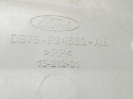 Ford Fusion II B-pilarin verhoilu (yläosa) DS73F24582