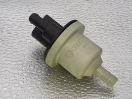 Audi A4 S4 B6 8E 8H Valve électromagnétique 058133517B