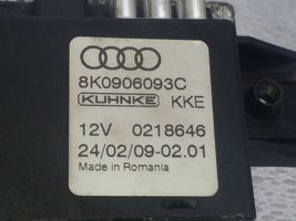 Audi A4 S4 B8 8K Polttoaineen ruiskutuspumpun ohjainlaite/moduuli 8K0906093C