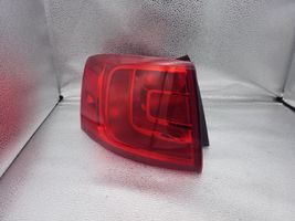 Volkswagen Jetta VI Rear/tail lights 5C6945095