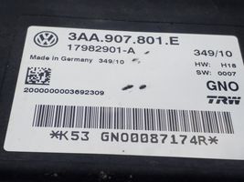 Volkswagen Tiguan Модуль управления ручным тормозом 3AA907801E