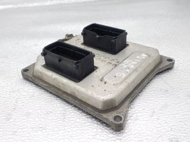 Opel Astra H Unité de commande, module ECU de moteur 55559394