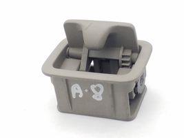 Audi A8 S8 D2 4D Supporto di fissaggio della rete portaoggetti 4D0857635B