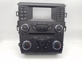 Ford Fusion II Gaisa kondicioniera / klimata kontroles / salona apsildes vadības bloks (salonā) FS7T18E245LE