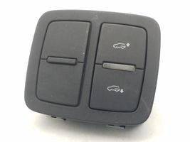 Audi Q7 4L Interruptor de apertura del maletero/compartimento de carga 4L0959511B