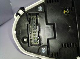 Ford Fiesta Geschwindigkeitsmesser Cockpit D2BT10849GAN