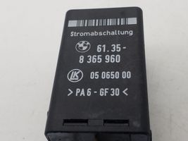 BMW X5 E53 Charging relay 8365960