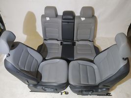 Volkswagen Jetta VI Garnitures, kit cartes de siège intérieur avec porte 