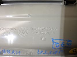 Volkswagen Jetta VI Luz del asiento delantero 5C6868837A