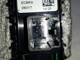 Ford Ecosport Otros interruptores/perillas/selectores GN1513D734FD