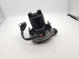 Volkswagen Jetta VI Secondary air pump 04E131333A