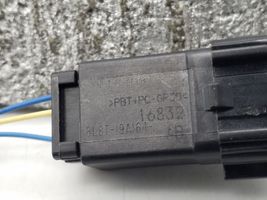 Ford Escape Enchufe conector entrada auxiliar 8L8T19A164AB