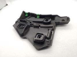 Volvo C30 Supporto di montaggio del parafango 31214884