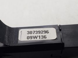 Volvo C30 Hazard light switch 30739296