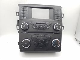 Ford Fusion II Multimedijos kontroleris GS7T18E243EC